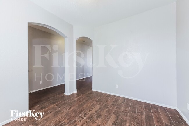 Foto del edificio - 4966 E Meadow Land Dr