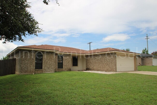 Foto del edificio - 1209 Katelyn Cir