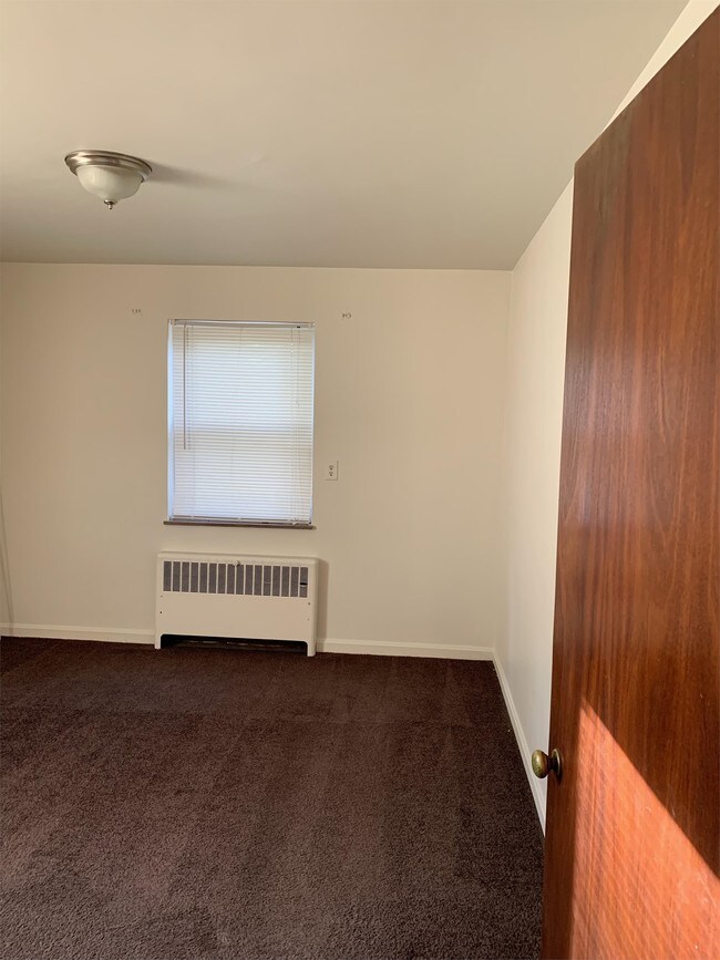 Building Photo - 3123 Ramona Ave