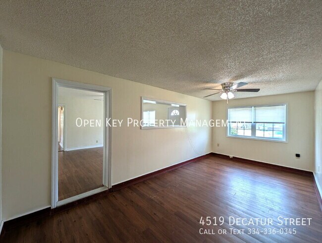 Foto del edificio - 4519 Decatur St