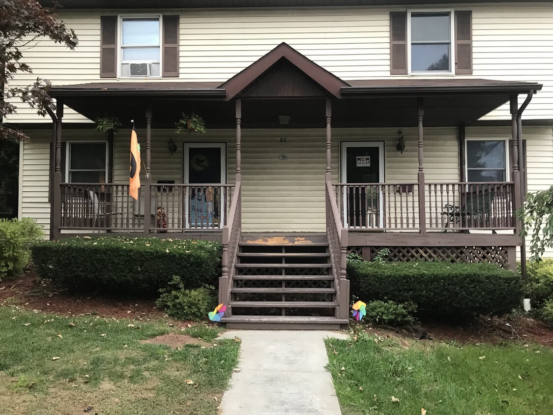 Foto principal - 86 Fairview Ave