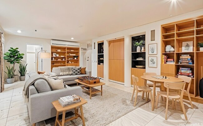 Foto del edificio - 235 Portlock Rd