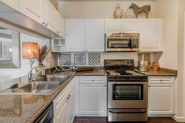 Wildwood Creek Apartments - Grapevine, TX | Apartments.com