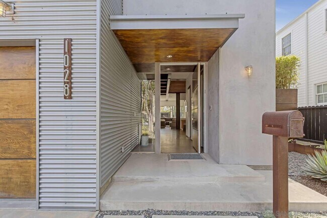 Foto del edificio - 1028 23rd St