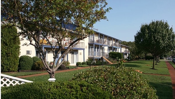 Building Photo - Mystic Point Apartments