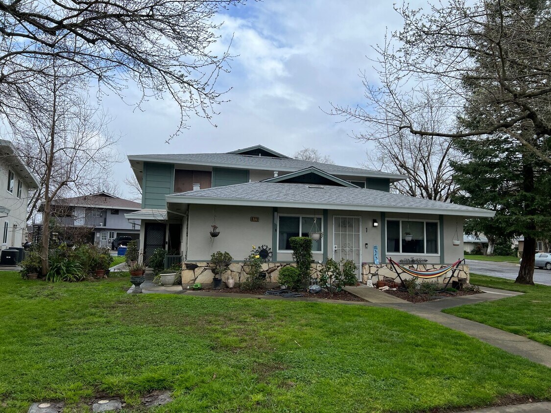 6220 Longford Dr, Citrus Heights, CA 95621 House Rental in Citrus