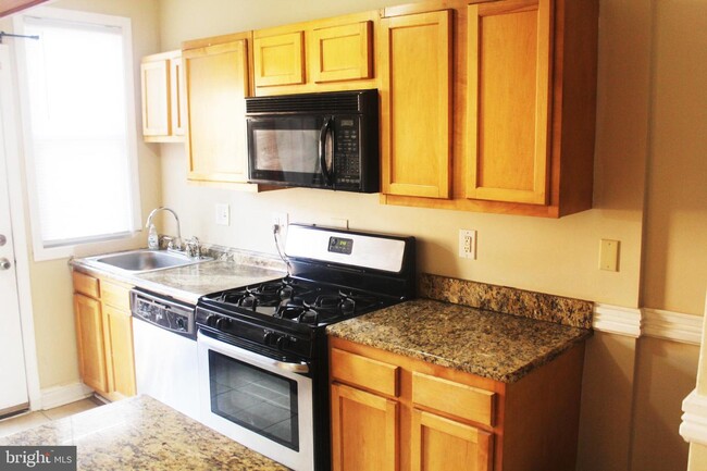 Foto del edificio - 2213 2nd St NW