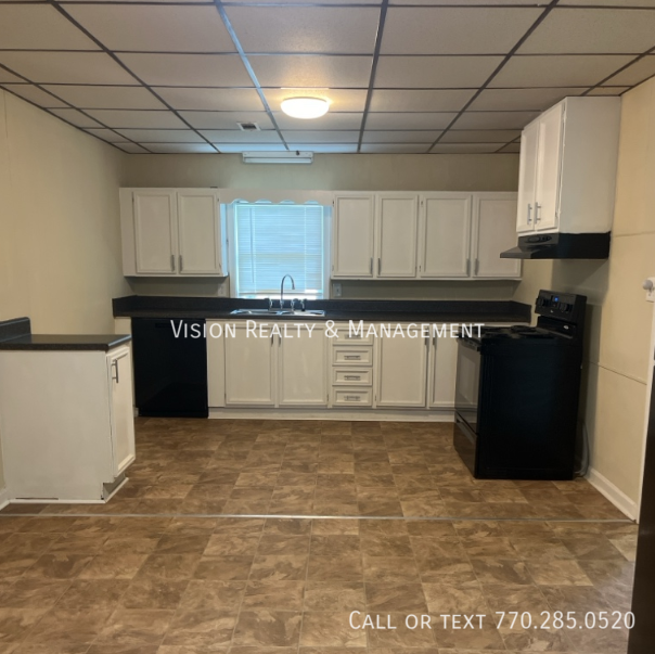 Building Photo - Charming 3 BR 2 BA Bowdon Home