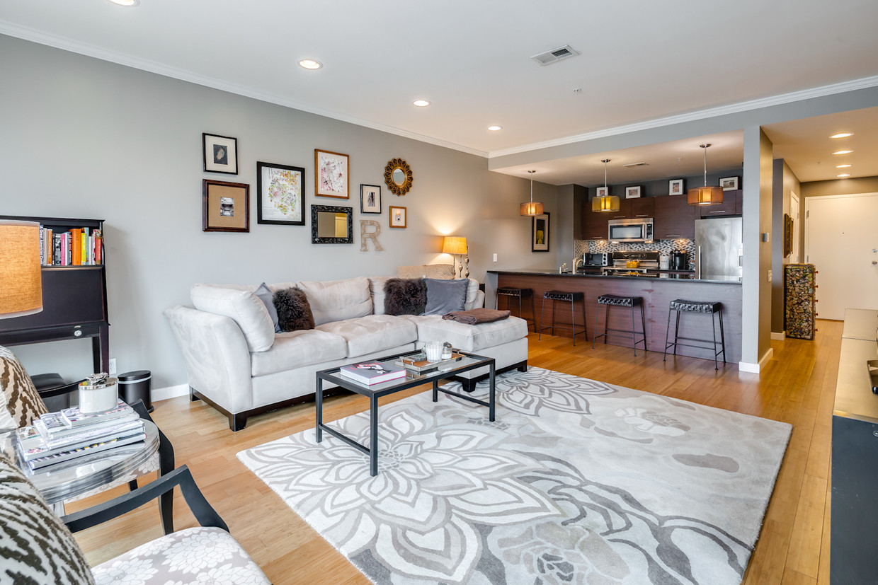 Foto principal - 950 N 3rd St