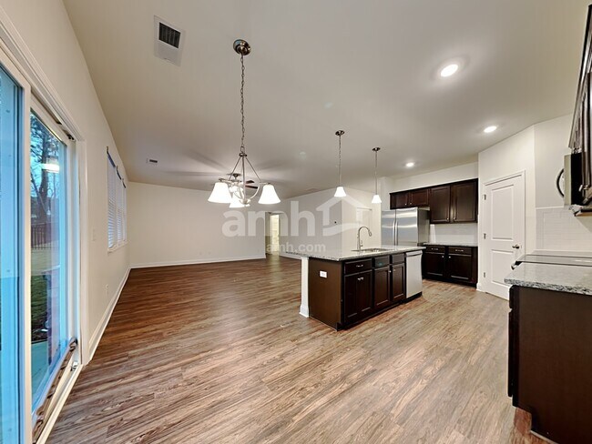 Foto del edificio - 1380 Ashlyn Ct
