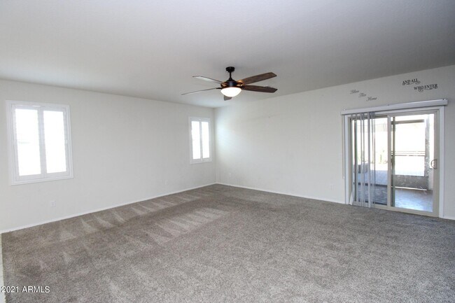 Foto del edificio - 5080 E Smokey Quartz Rd