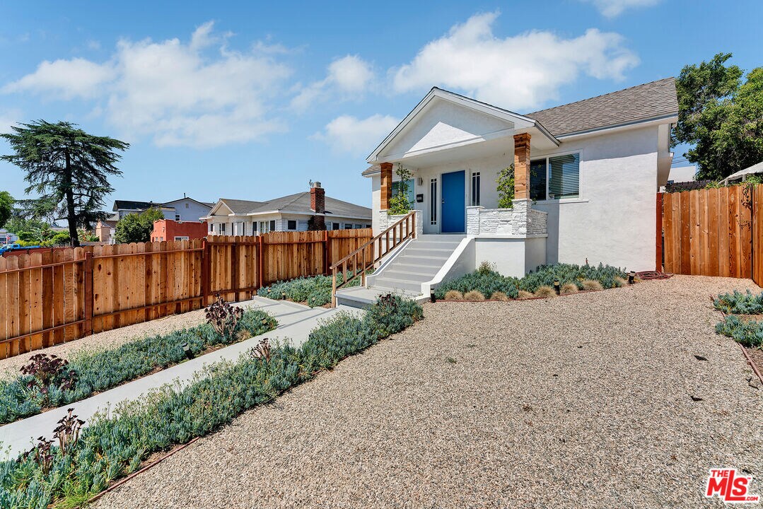Foto principal - 1333 S Hudson Ave
