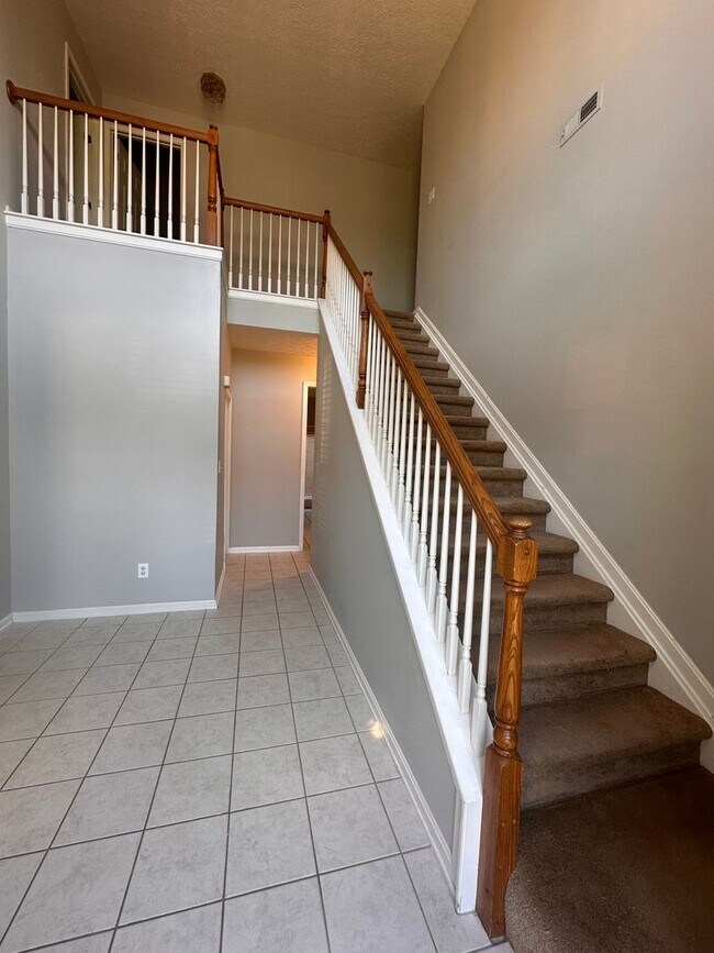 Foto del edificio - 9406 Harlow Ct