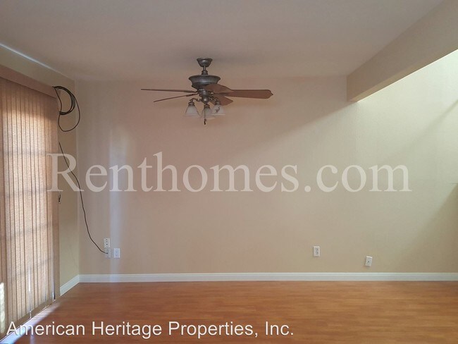 Building Photo - 3 br, 1.5 bath House - 9860 Paseo Montalban