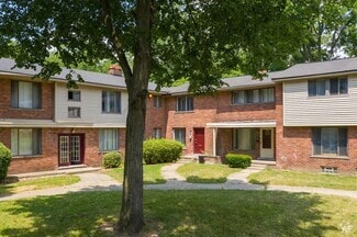 Building Photo - 14094 Riverview St