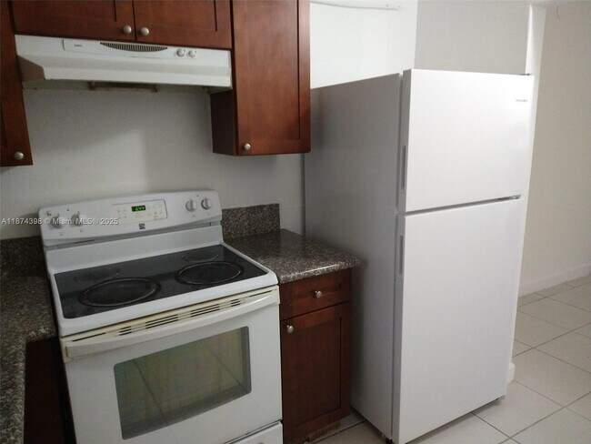 Foto del edificio - 4160 NW 21st St