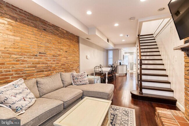 Foto del edificio - 1436 Reynolds St