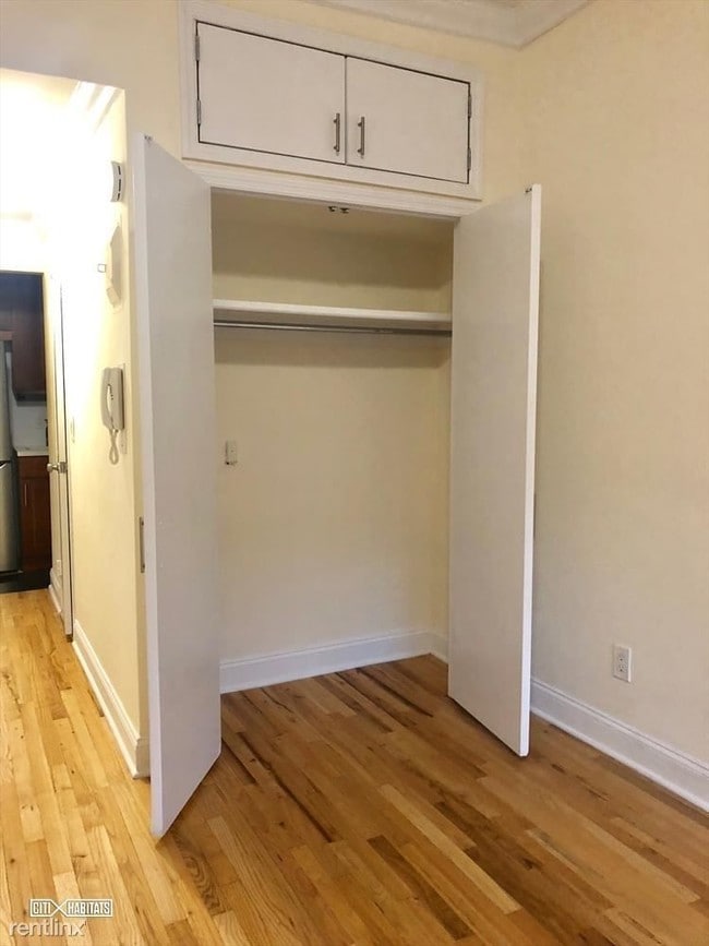 Building Photo - Studio, 1 bath Apartment - 525 E 85th St