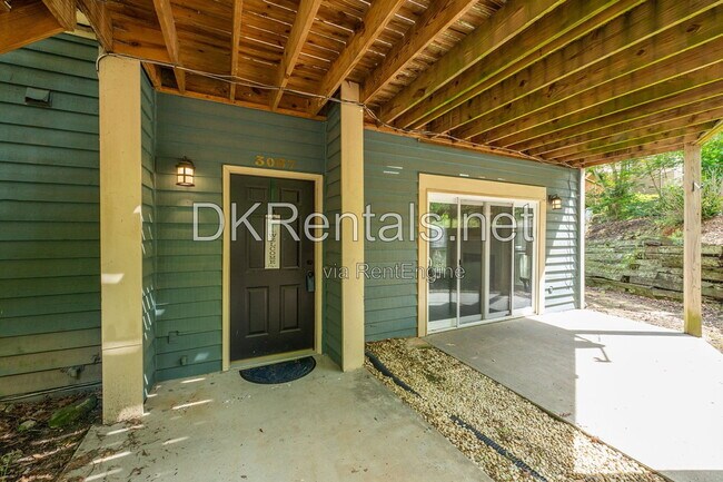 Foto del edificio - 3067 Steeplechase Dr