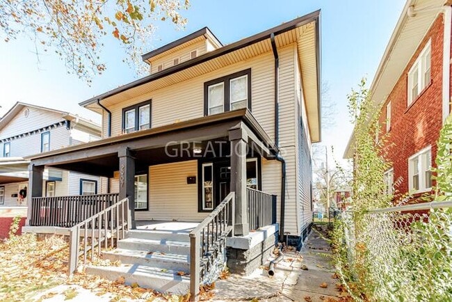 Building Photo - 2907 N Delaware St