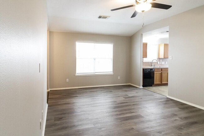 Building Photo - 14226 Brunswick Point Ln