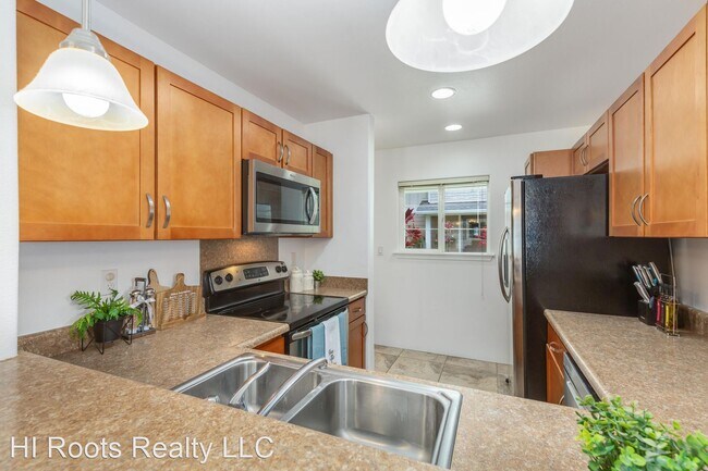 Building Photo - 2 br, 2.5 bath House - 434 Kunehi St. #1003