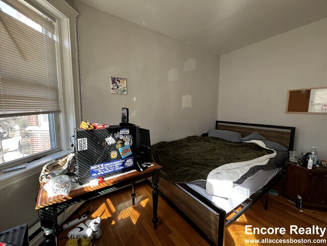 Foto del edificio - 1725 Commonwealth Ave