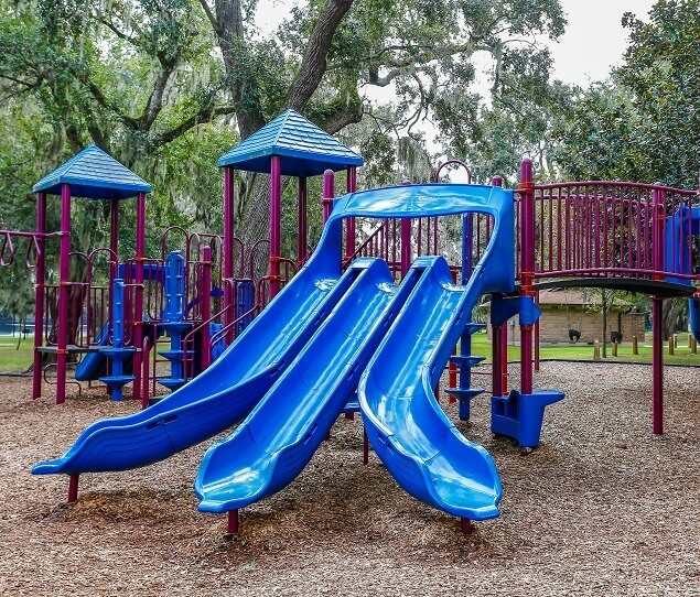 Warren Park provides a playground, tennis courts, and picnic areas