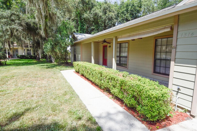 Building Photo - 1314 N Snapper Ln