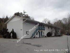 Building Photo - 452 Reems Creek Rd