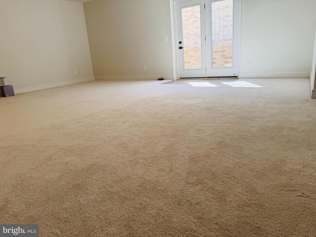 Foto del edificio - 41886 Night Nurse Cir