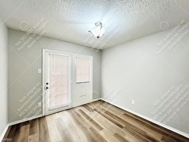 Foto del edificio - 2 br, 2.5 bath House - 5907 Cinnamon Creek...