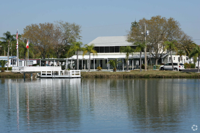 Building Photo - Crystal Lake Mobile Resort