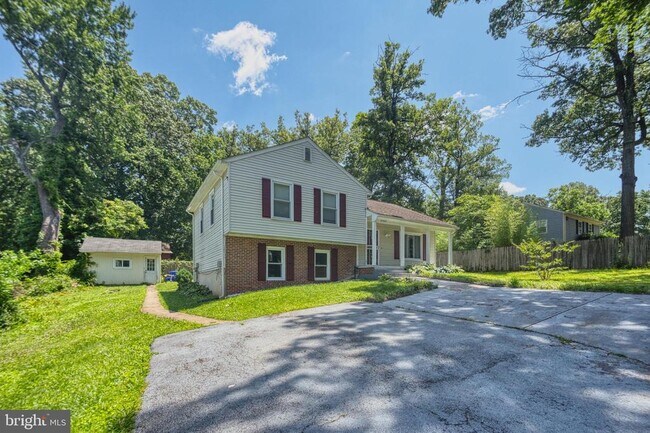 Foto del edificio - 12805 Poplar St
