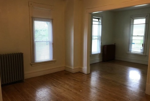 Building Photo - 1169 Reaney Ave