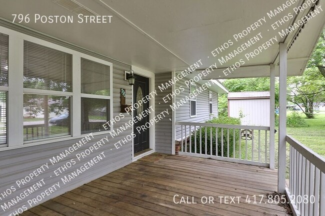 Building Photo - 796 Poston St