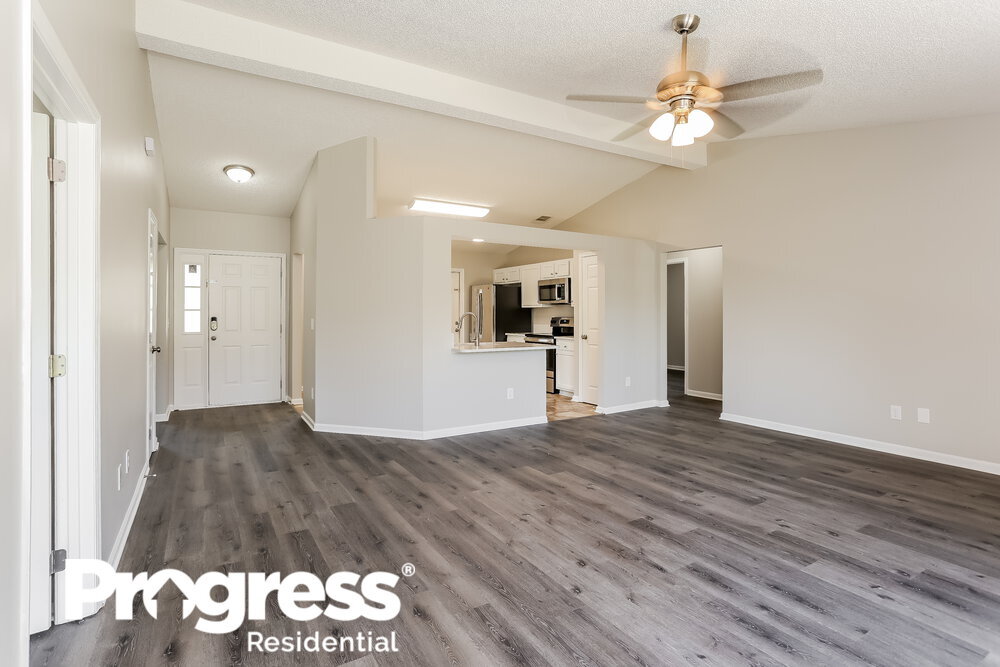 7607 Ginger Tea Trail W, Jacksonville, FL 32244 House Rental in