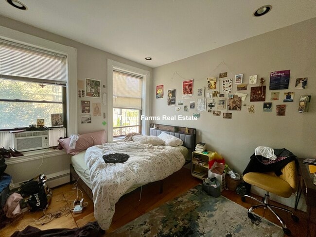 Building Photo - 1500 Tremont St