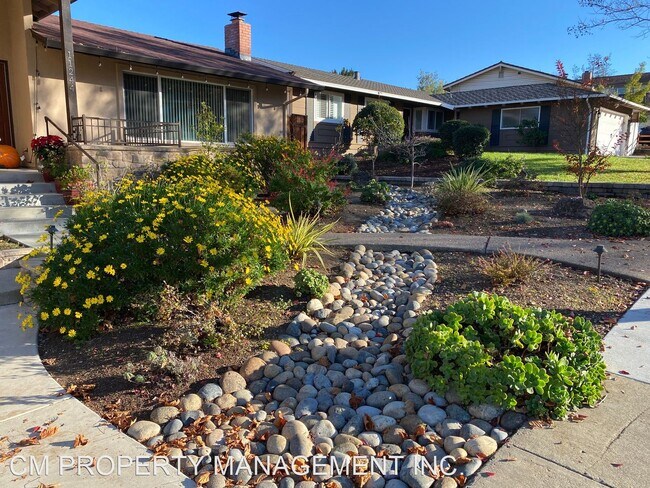 Building Photo - 4 br, 3 bath House - 11244 Terra Bella Dr