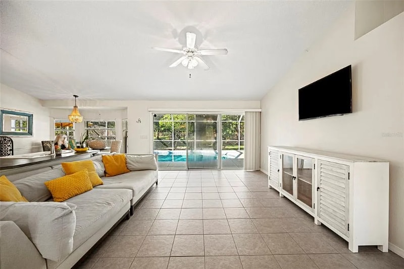 Foto principal - 122 Lindsay Dr