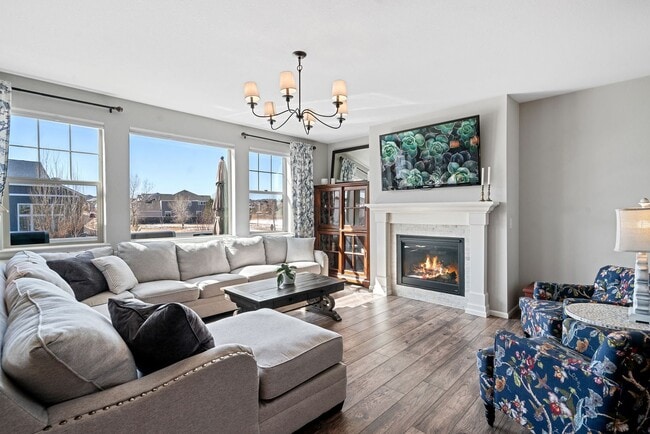 Photo - Spacious 4BD, 4BA Home in Southshore Commu...