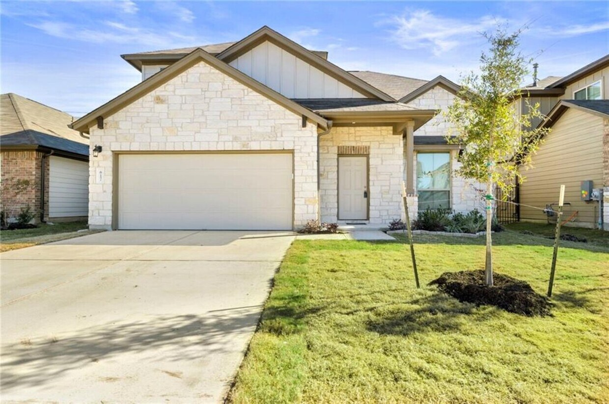Foto del edificio - 617 Little Draw Ln, Liberty Hill, Texas 78642