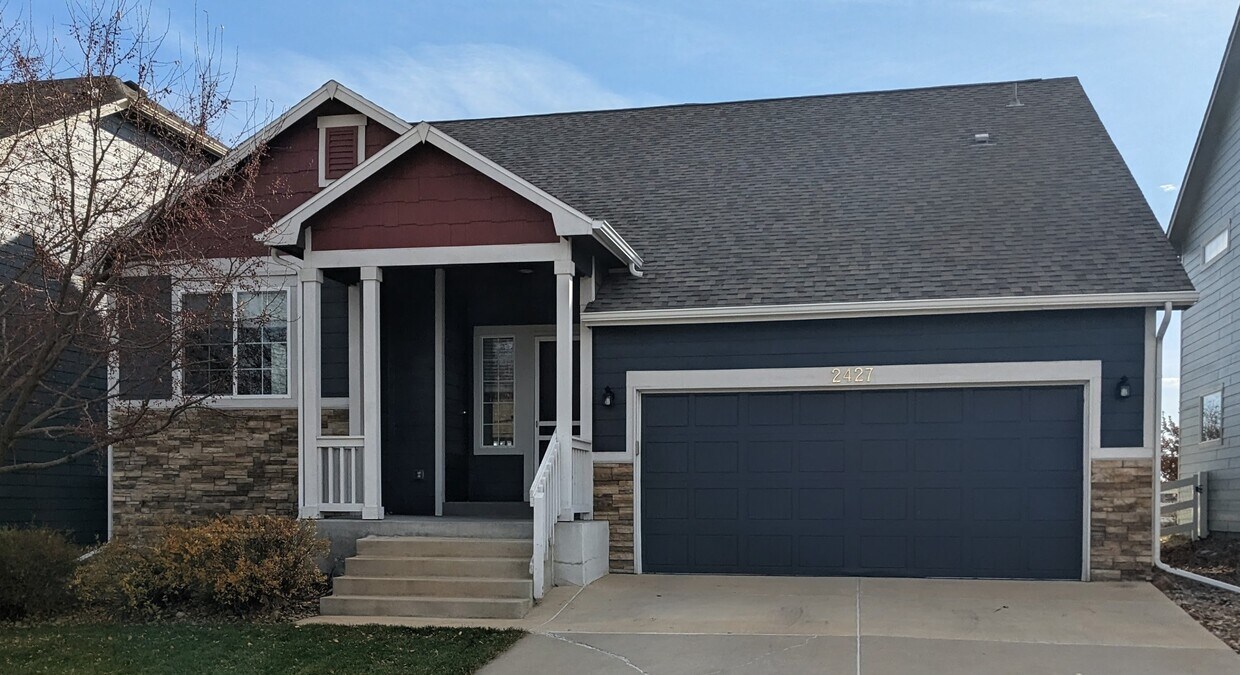 Foto principal - 2427 Sunbury Ln