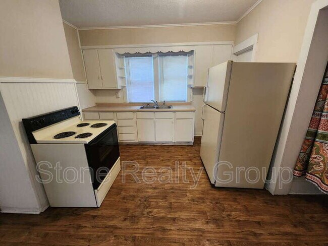 Foto del edificio - 339 Nebeker St