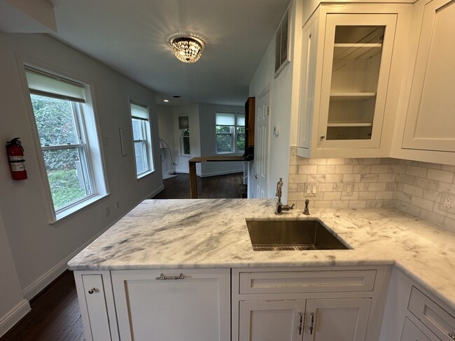 Foto del edificio - 1130 K St SE