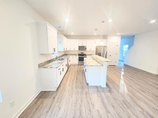 Foto del edificio - 4859 Town Point Road