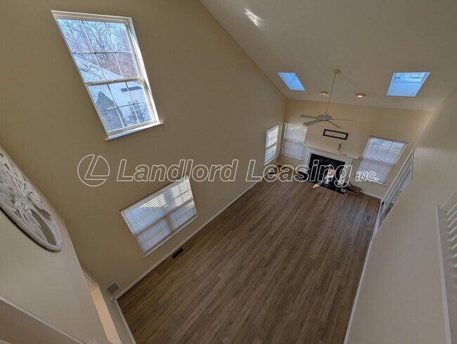 Building Photo - French Creek Reserve Condo with Vaulted Ceilings & Skylights