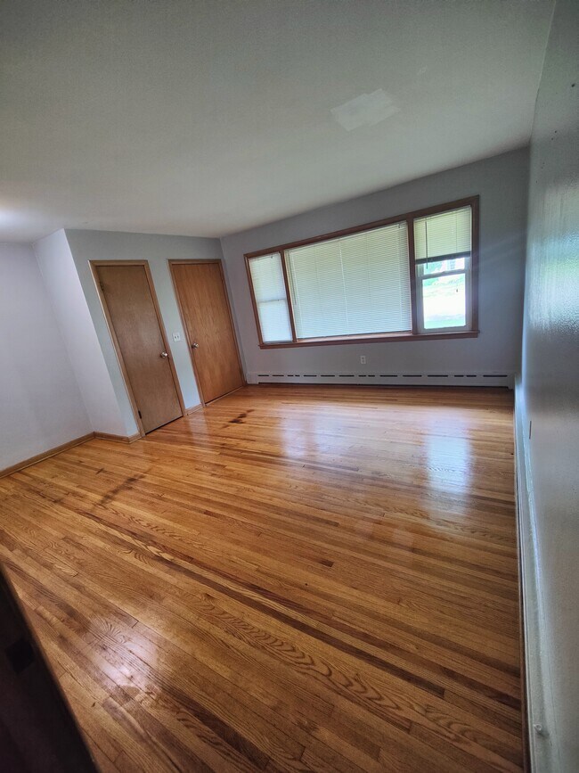 Foto del edificio - 504 1st St NE