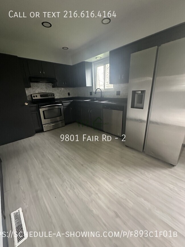 Foto del edificio - 9801 Fair Rd