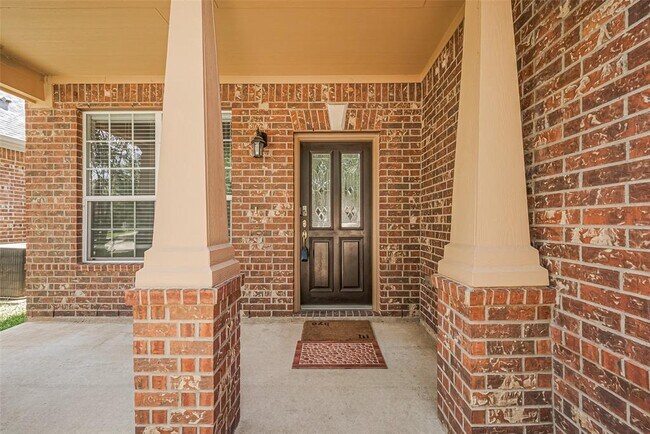 Building Photo - 24523 Carlton Springs Ln